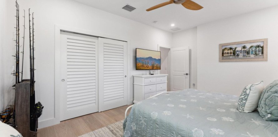 Casa en Lantana, Florida 4 dormitorios, 238.57 m2 № 1178418
