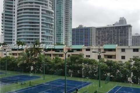 Condominio en alquiler en Miami, Florida, 2 dormitorios, 102.19 m2 № 1972898 - foto 26