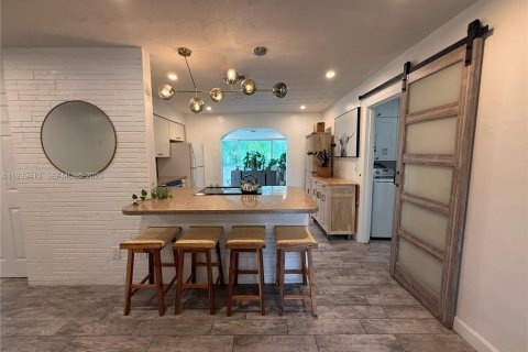 Купить виллу или дом в Дания-Бич, Флорида 3 спальни, 119.84м2, № 1997555 - фото 22