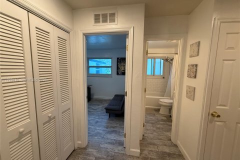Купить виллу или дом в Дания-Бич, Флорида 3 спальни, 119.84м2, № 1997555 - фото 15