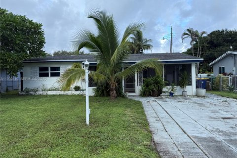 Дом в Дания-Бич, Флорида 3 спальни, 119.84м2 № 1997555