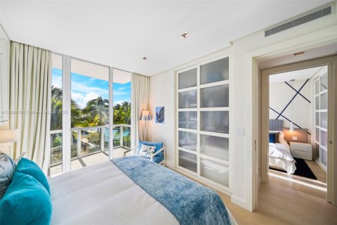 Condo in Miami Beach, Florida, 4 bedrooms № 2081501 - photo 16
