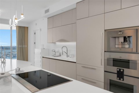 Copropriété à louer à Sunny Isles Beach, Floride: 3 chambres, 233.28 m2 № 2376897 - photo 29