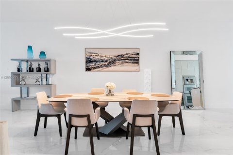 Copropriété à louer à Sunny Isles Beach, Floride: 3 chambres, 233.28 m2 № 2376897 - photo 9