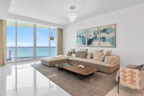 Copropriété à louer à Sunny Isles Beach, Floride: 3 chambres, 233.28 m2 № 2376897 - photo 16