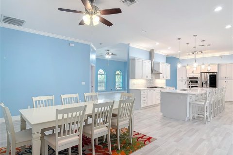 House in New Smyrna Beach, Florida 4 bedrooms, 322 sq.m. № 1539356 - photo 12