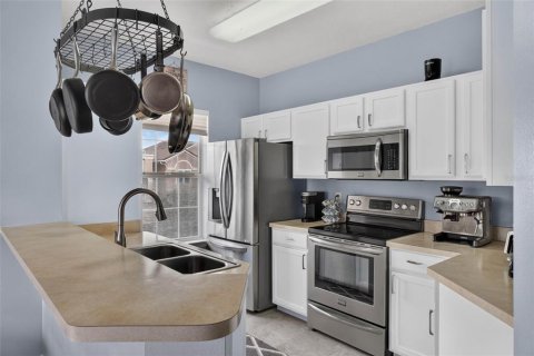 Copropriété à vendre à Orlando, Floride: 3 chambres, 130.53 m2 № 2388738 - photo 13