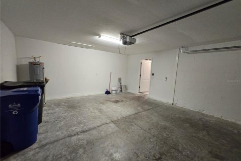 House in Ruskin, Florida 3 bedrooms, 134.8 sq.m. № 2209326 - photo 13