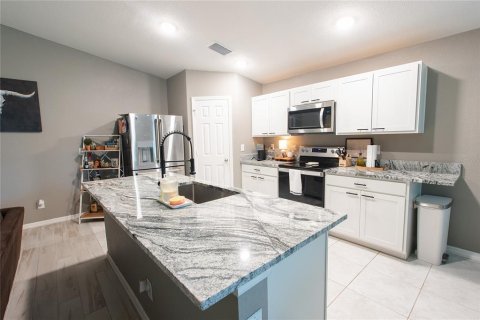 Villa ou maison à vendre à Fort Myers, Floride: 4 chambres, 168.06 m2 № 2107858 - photo 10