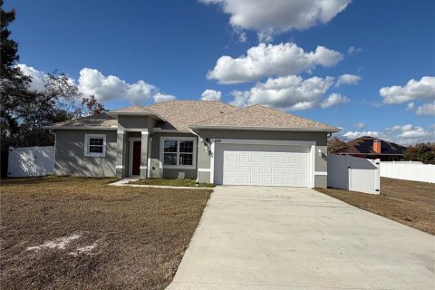 Villa ou maison à Kissimmee, Floride 4 chambres, 152.17 m2 № 2100409