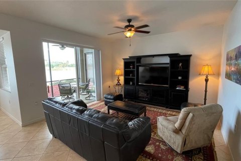 Copropriété à louer à Bradenton, Floride: 2 chambres, 107.4 m2 № 1586125 - photo 4