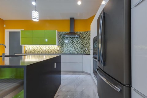 Casa en venta en Largo, Florida, 3 dormitorios, 167.32 m2 № 1657293 - foto 10