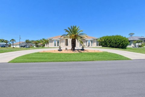 Casa en venta en Rotonda, Florida, 3 dormitorios, 210.8 m2 № 2151756 - foto 3