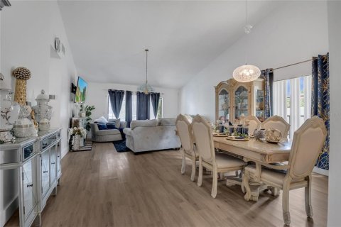 Casa en venta en Orlando, Florida, 3 dormitorios, 132.57 m2 № 1908117 - foto 9
