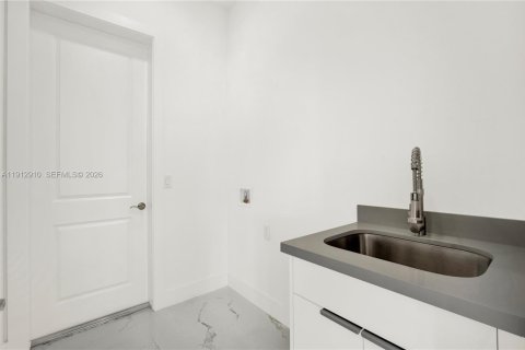 Купить виллу или дом в Лихай-Эйкерс, Флорида 4 спальни, 152.55м2, № 1969254 - фото 19