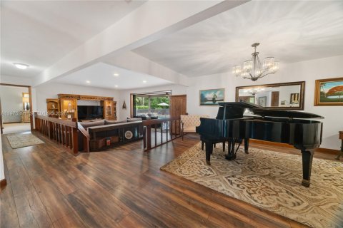 Villa ou maison à vendre à Jupiter, Floride: 4 chambres, 300.07 m2 № 2267997 - photo 15