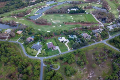 Villa ou maison à vendre à Jupiter, Floride: 4 chambres, 300.07 m2 № 2267997 - photo 14