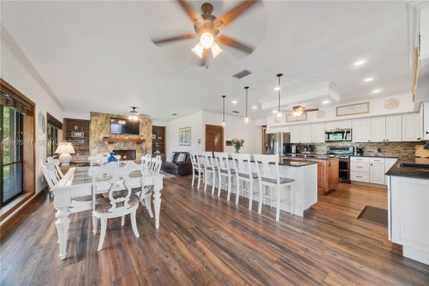 Villa ou maison à vendre à Jupiter, Floride: 4 chambres, 300.07 m2 № 2267997 - photo 25