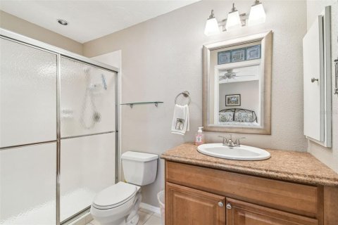 Condo in Bradenton, Florida, 2 bedrooms  № 1571799 - photo 8