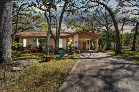 Condo in Bradenton, Florida, 2 bedrooms  № 1571799 - photo 1