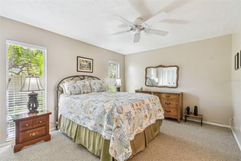 Condo in Bradenton, Florida, 2 bedrooms  № 1571799 - photo 29