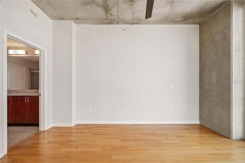 Copropriété à vendre à Tampa, Floride: 2 chambres, 107.49 m2 № 2401068 - photo 11