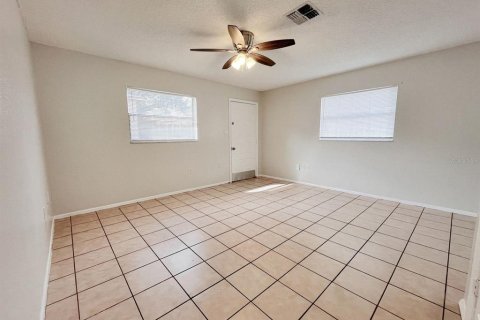 Apartment in Holiday, Florida 2 bedrooms, 145.67 sq.m. № 2217769 - photo 10