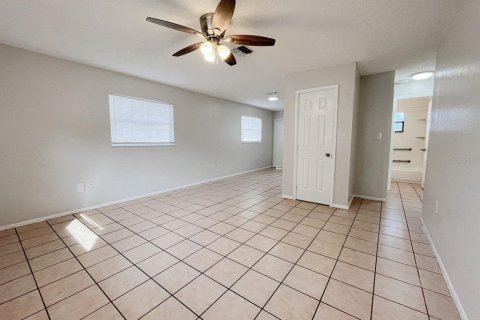 Apartment in Holiday, Florida 2 bedrooms, 145.67 sq.m. № 2217769 - photo 7