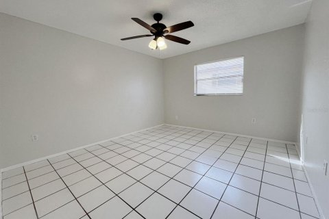 Apartment in Holiday, Florida 2 bedrooms, 145.67 sq.m. № 2217769 - photo 12