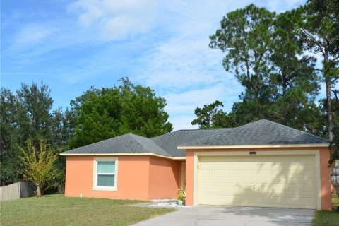 House in Clermont, Florida 4 bedrooms, 132.11 sq.m. № 2391464 - photo 12