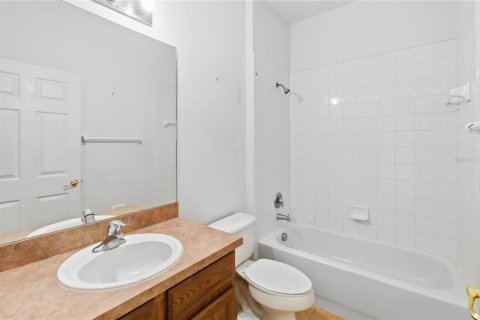 Villa ou maison à louer à Kissimmee, Floride: 5 chambres, 238.29 m2 № 2385843 - photo 18
