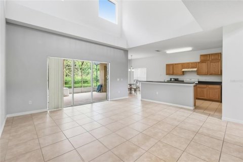 Villa ou maison à louer à Kissimmee, Floride: 5 chambres, 238.29 m2 № 2385843 - photo 7