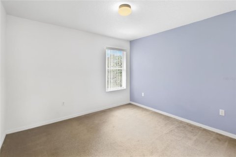 Villa ou maison à louer à Kissimmee, Floride: 5 chambres, 238.29 m2 № 2385843 - photo 24