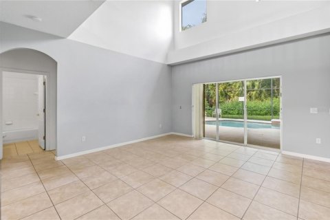 Villa ou maison à louer à Kissimmee, Floride: 5 chambres, 238.29 m2 № 2385843 - photo 10