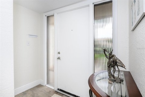 Copropriété à louer à Punta Gorda, Floride: 2 chambres, 103.49 m2 № 2406595 - photo 7
