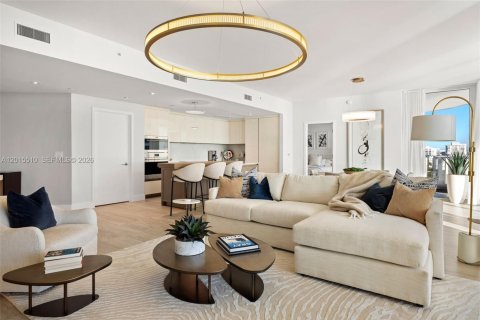 Купить кондоминиум в Форт-Лодердейл, Флорида 2 спальни, 207.17м2, № 2247339 - фото 6
