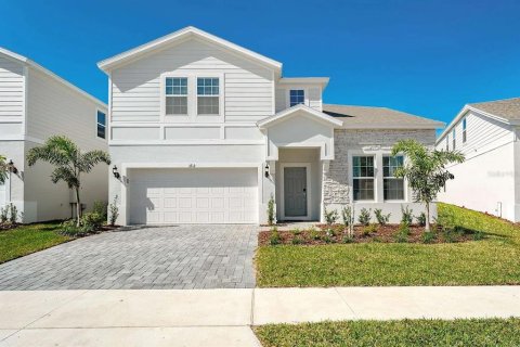 Villa ou maison à Davenport, Floride 8 chambres, 374.95 m2 № 2358112