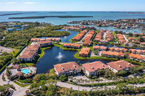 Casa en venta en Saint Petersburg, Florida, 3 dormitorios, 216.83 m2 № 1267055 - foto 23