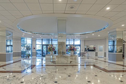 Купить кондоминиум в Холливуд, Флорида 2 спальни, 123.93м2, № 1961109 - фото 25