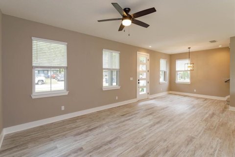 Duplex in Orlando, Florida 3 bedrooms, 162.67 sq.m. № 1615655 - photo 25