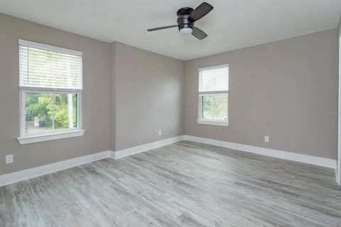 Duplex in Orlando, Florida 3 bedrooms, 162.67 sq.m. № 1615655 - photo 21