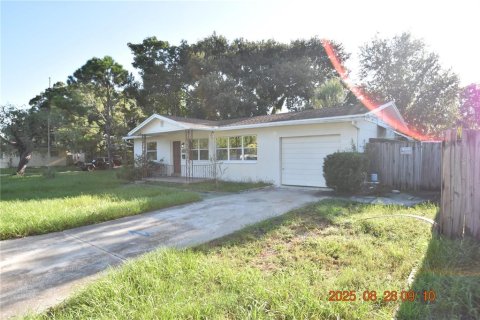 Casa en alquiler en Saint Petersburg, Florida, 2 dormitorios, 85.93 m2 № 1906462 - foto 21