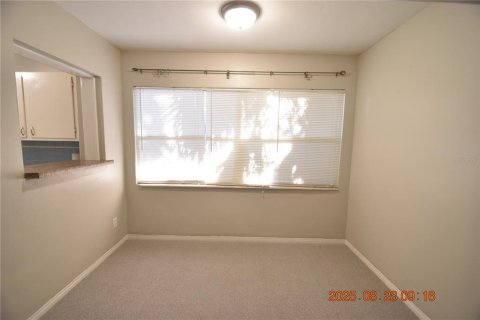 Casa en alquiler en Saint Petersburg, Florida, 2 dormitorios, 85.93 m2 № 1906462 - foto 6