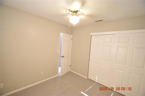 Casa en alquiler en Saint Petersburg, Florida, 2 dormitorios, 85.93 m2 № 1906462 - foto 16