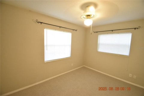 Casa en alquiler en Saint Petersburg, Florida, 2 dormitorios, 85.93 m2 № 1906462 - foto 10