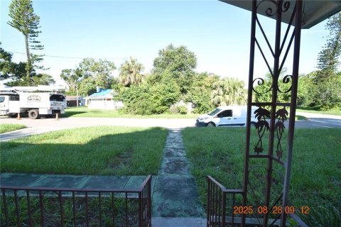 Casa en alquiler en Saint Petersburg, Florida, 2 dormitorios, 85.93 m2 № 1906462 - foto 20