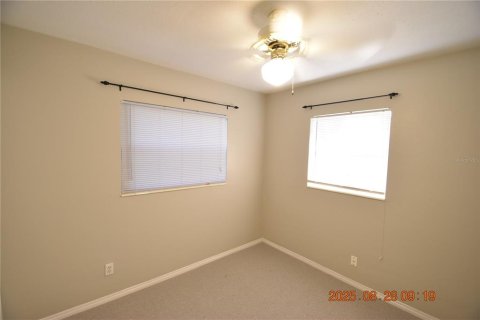 Casa en alquiler en Saint Petersburg, Florida, 2 dormitorios, 85.93 m2 № 1906462 - foto 14