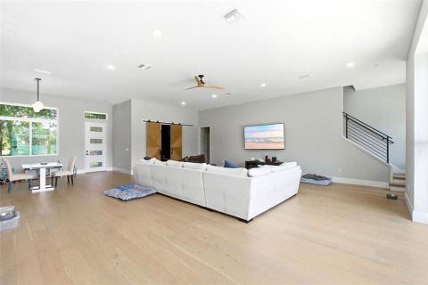 Villa ou maison à vendre à Winter Park, Floride: 5 chambres, 374.3 m2 № 2207142 - photo 22