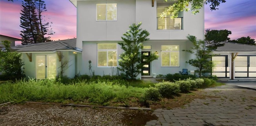 Villa ou maison à Winter Park, Floride 5 chambres, 374.3 m2 № 2207142