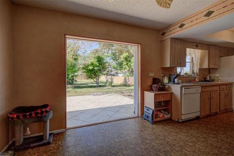 House in Englewood, Florida 3 bedrooms, 107.58 sq.m. № 1722952 - photo 17